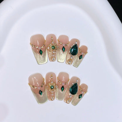 Emerald Gleam Nails