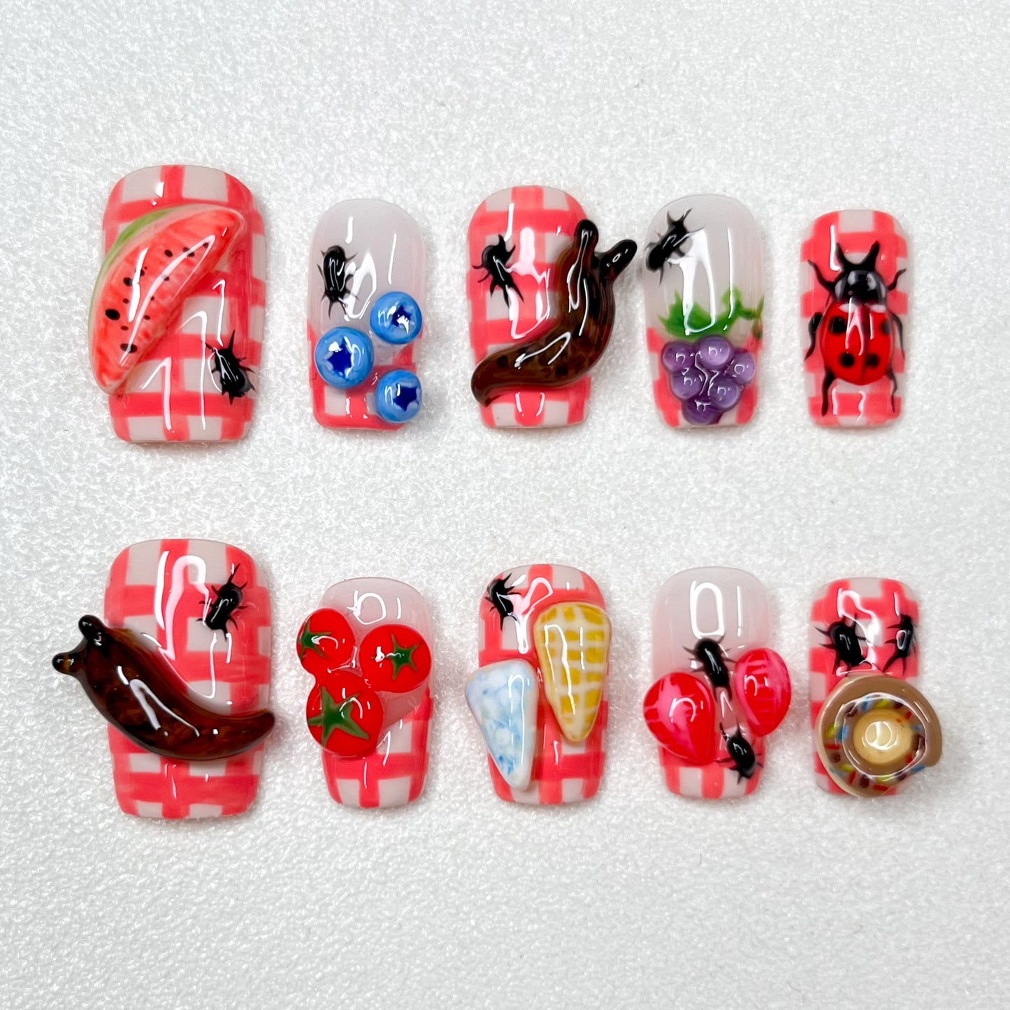Picnic Bug Nails