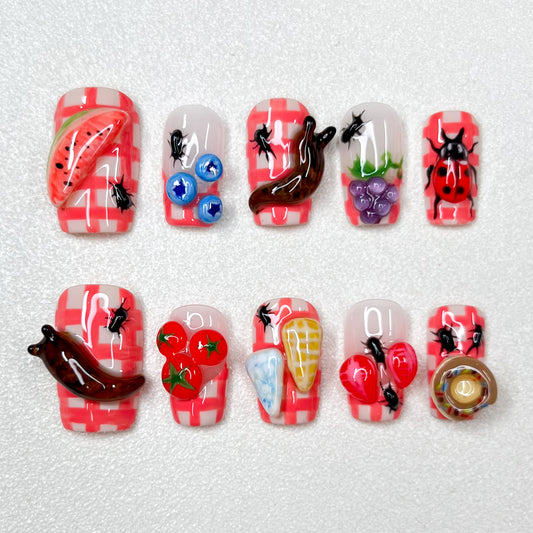 Picnic Bug Nails